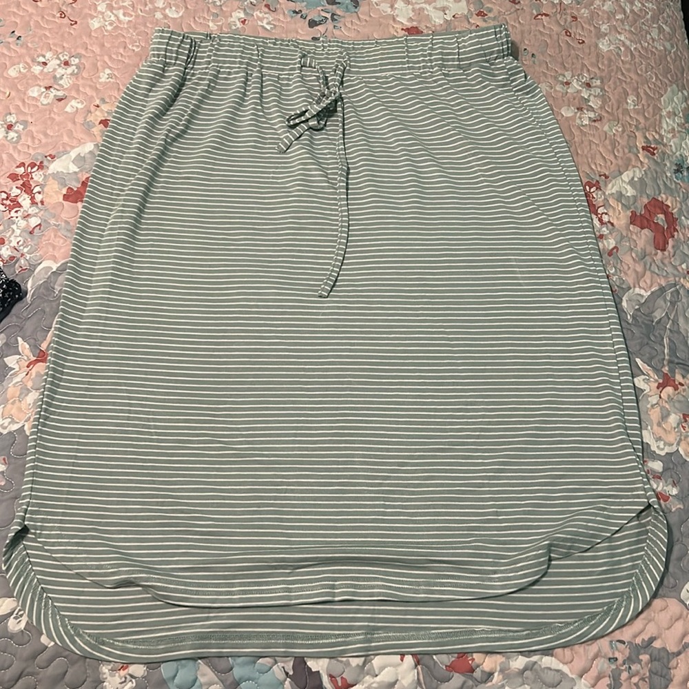 Tickled teal midi skirt size 1xl